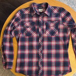 L.L. Bean Men's Classic Red and Blue Checkered Shirt M Medium to Heavy Feel